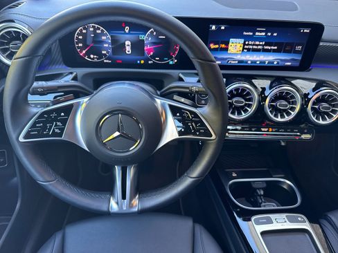 Certified 2025 Mercedes-Benz CLA 250 4MATIC image 14