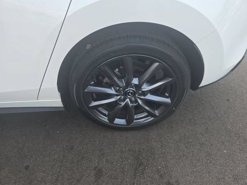 Used 2023 MAZDA MAZDA3 s FWD image 22