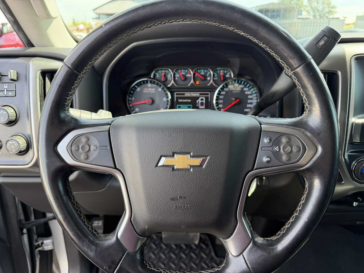 Used 2018 Chevrolet Silverado 1500 LT w/ Texas Edition AWD/4WD image 14