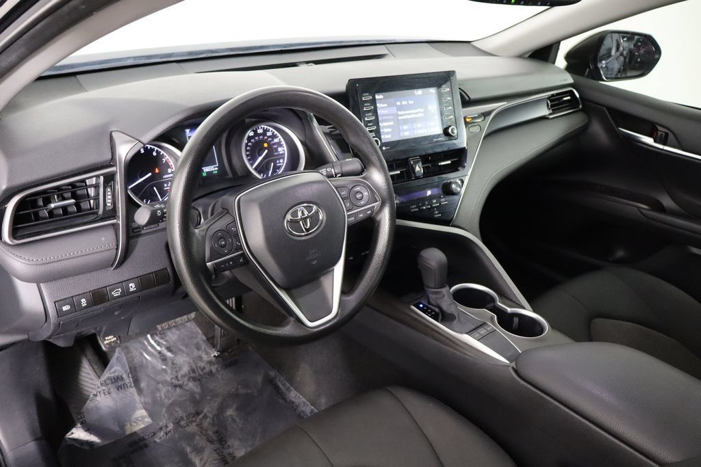 Used 2024 Toyota Camry LE w/ Convenience Package FWD image 27