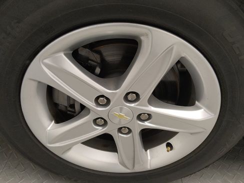 Used 2020 Chevrolet Malibu LS FWD image 31
