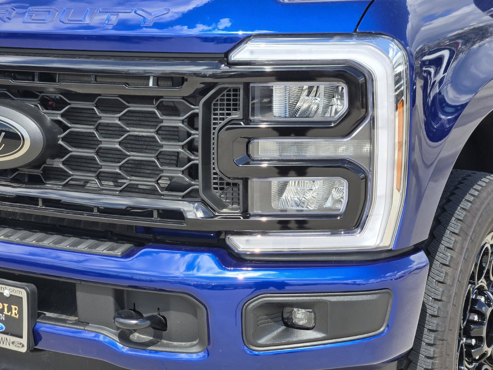 New 2026 Ford F250 XLT w/ XLT Premium Package AWD/4WD image 10