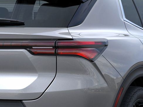 New 2026 Chevrolet Equinox EV LT w/ LPO, Blackout Package image 11