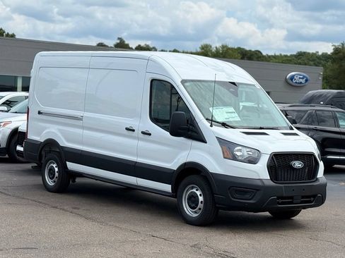 New 2026 Ford Transit 250 148 Medium Roof w/ Load Area Protection Package RWD image 21