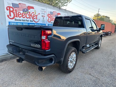 Used 2020 Chevrolet Silverado 2500 High Country w/ Z71 Off-Road Package image 3