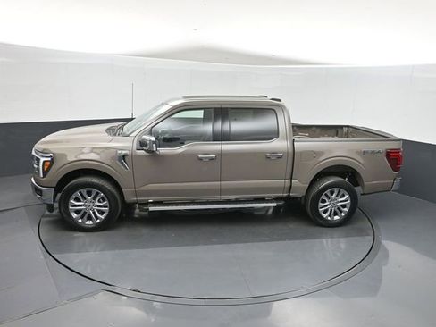 Used 2025 Ford F150 Lariat w/ Equipment Group 501A Mid AWD/4WD image 33