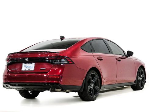 Used 2024 Honda Accord Sport image 7