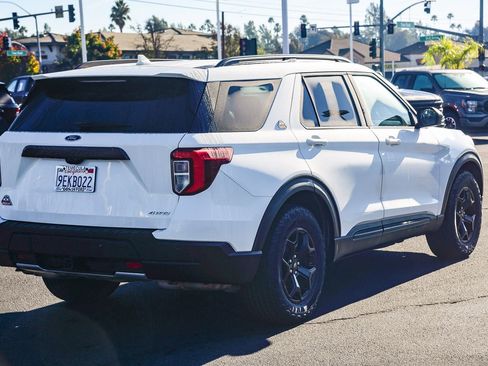 Used 2022 Ford Explorer Timberline image 4