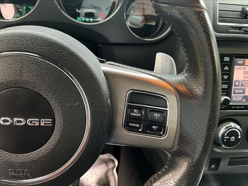 Used 2014 Dodge Challenger SXT RWD image 12