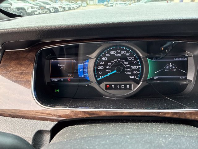 Used 2017 Ford Taurus Limited AWD/4WD image 22
