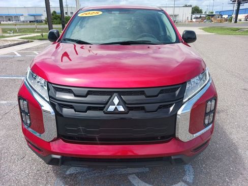 Used 2025 Mitsubishi Outlander Sport ES AWD/4WD image 9