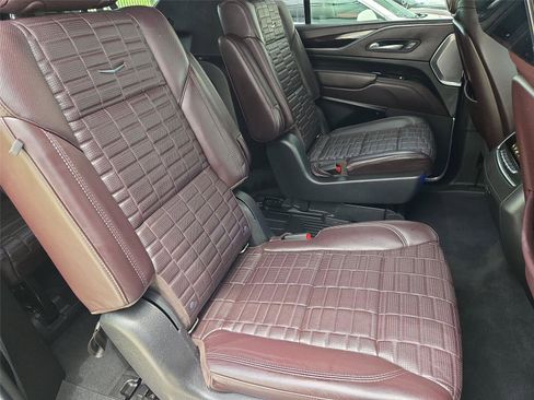 Used 2021 Cadillac Escalade ESV Premium Luxury Platinum AWD/4WD image 30