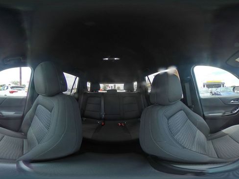 Used 2025 Chevrolet Equinox LT FWD image 43