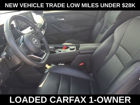 Used 2024 Nissan Rogue SL w/ SL Premium Package image 14