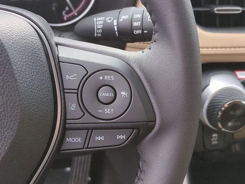 Certified 2025 Toyota RAV4 XLE Premium image 19