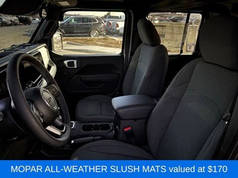 New 2026 Jeep Gladiator Sport image 12