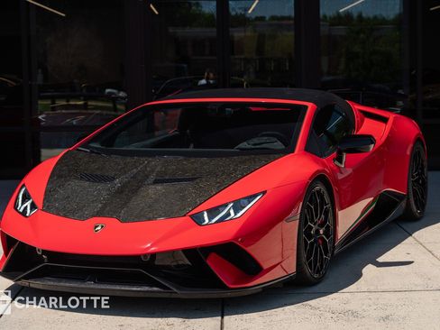 Used 2018 Lamborghini Huracan Performante image 7