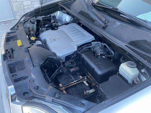 Used 2010 Toyota Highlander Limited image 46