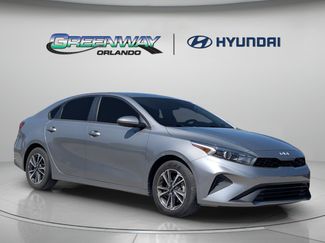 Used 2023 Kia Forte LXS FWD video 1