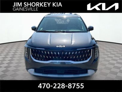 Certified 2025 Kia Carnival EX