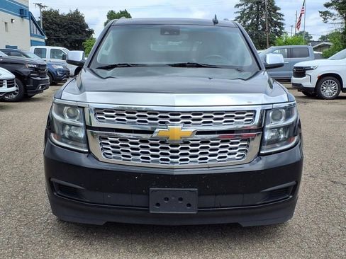 Used 2019 Chevrolet Suburban LT AWD/4WD image 8
