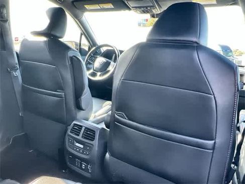 Used 2022 Honda Pilot Black Edition image 13