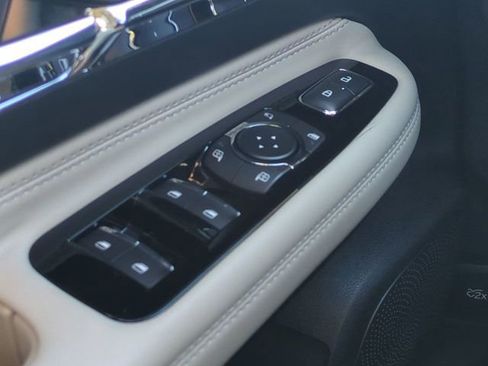 New 2026 Lincoln Corsair Premiere FWD image 24