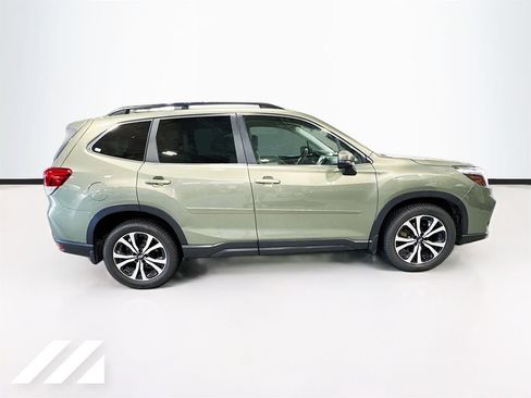 Used 2021 Subaru Forester Limited AWD/4WD image 4