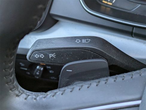 Used 2018 Audi Q5 2.0T Premium Plus w/ Premium Plus Package image 40