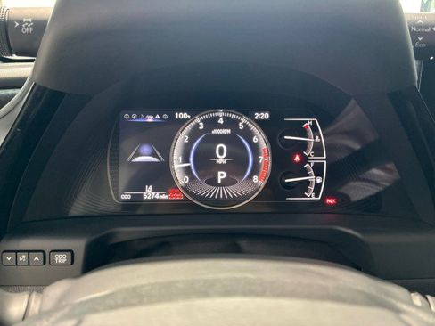 Used 2025 Lexus ES 350 w/ Premium Package FWD image 18