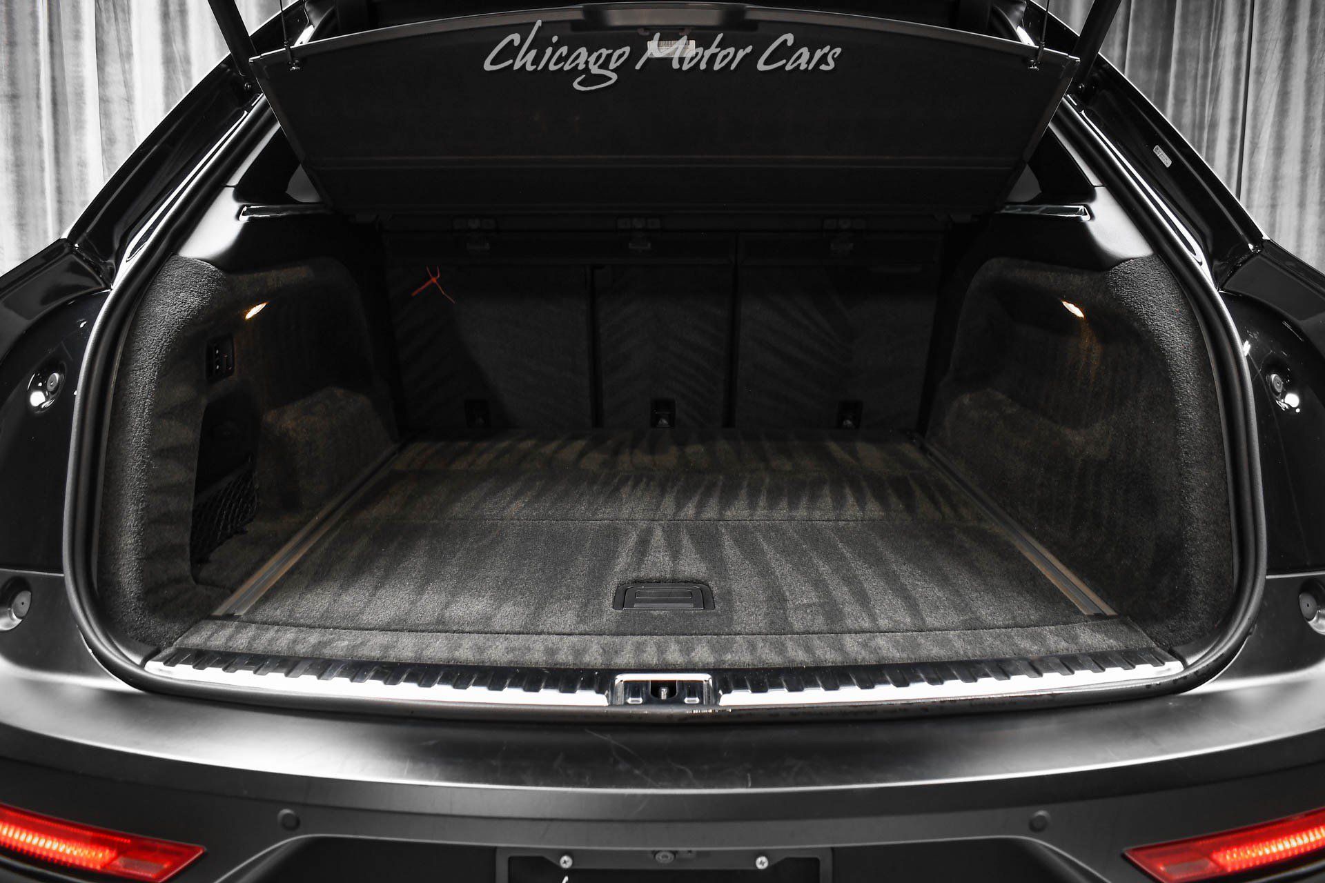 Used 2021 Bentley Bentayga AWD/4WD image 62