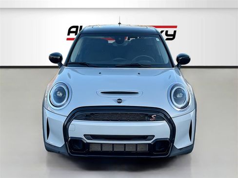 Used 2023 MINI Cooper S image 2