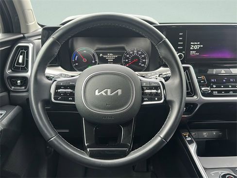 Used 2023 Kia Sorento EX image 22