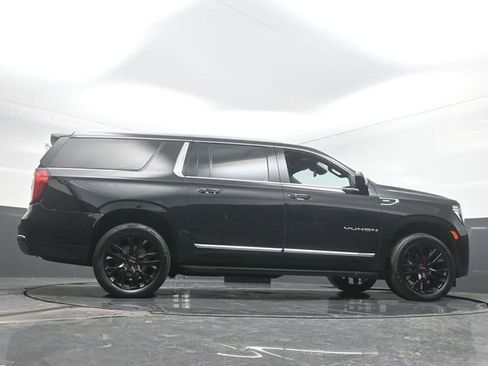 Used 2023 GMC Yukon XL SLT image 55
