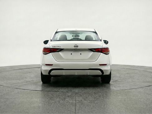 Used 2025 Nissan Sentra S image 7