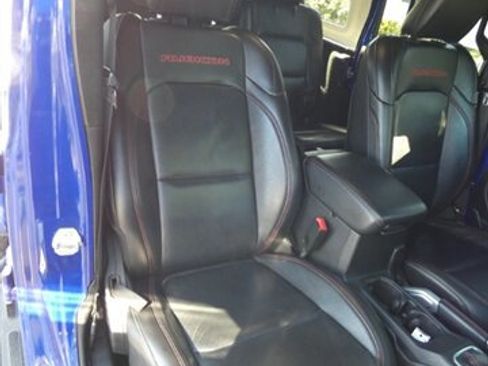 Used 2019 Jeep Wrangler Unlimited Rubicon image 53