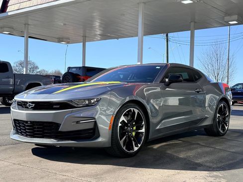 Used 2021 Chevrolet Camaro SS image 6