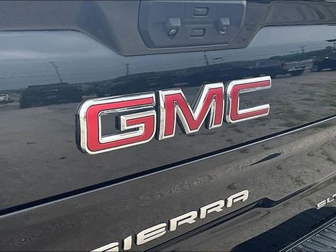 New 2025 GMC Sierra 1500 SLT AWD/4WD image 10