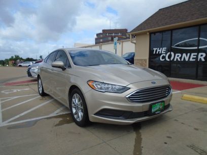 Used 2017 Ford Fusion SE
