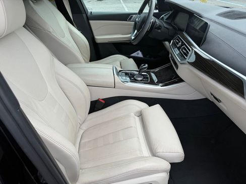 Used 2019 BMW X5 xDrive40i w/ Premium Package 2 AWD/4WD image 15