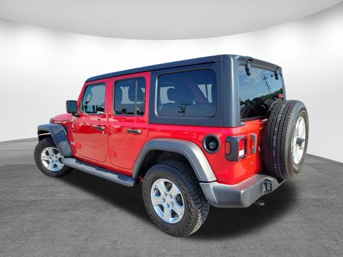 Used 2018 Jeep Wrangler Unlimited Sport S AWD/4WD image 7