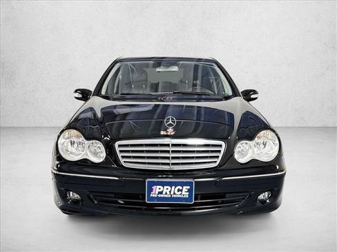 Used 2006 Mercedes-Benz C 350 Sedan image 2
