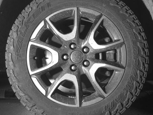 Used 2025 Jeep Compass Trailhawk AWD/4WD image 13