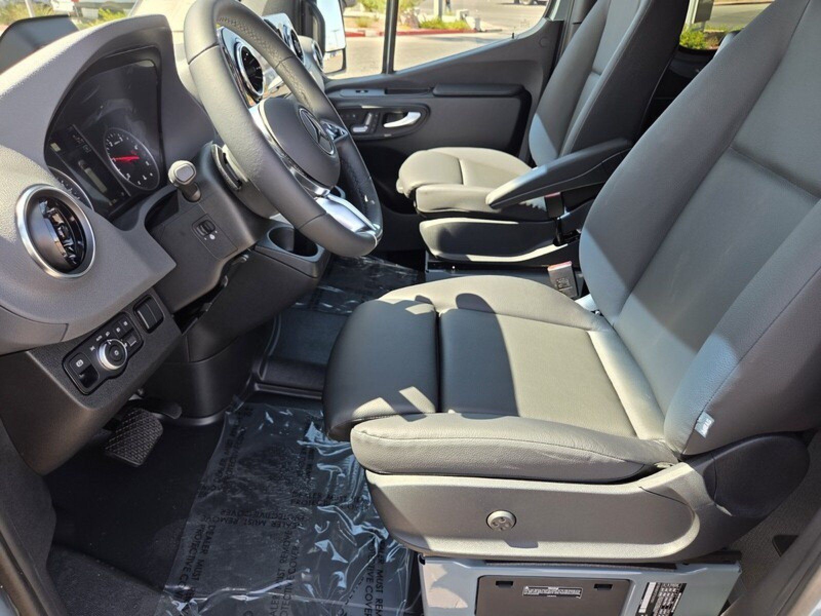 New 2026 Mercedes-Benz Sprinter 2500 image 11
