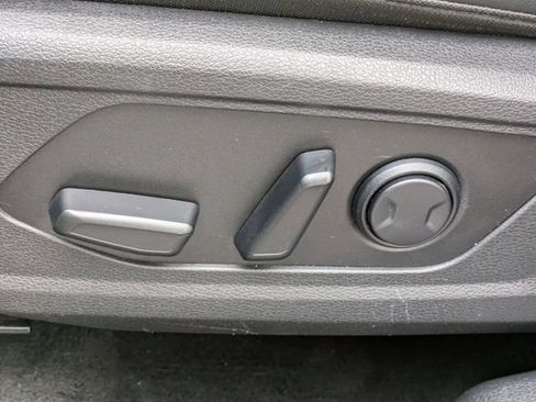 Used 2024 Kia Sportage EX FWD image 16