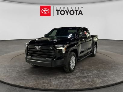 New 2026 Toyota Tundra SR5 w/ SR5 Convenience Package