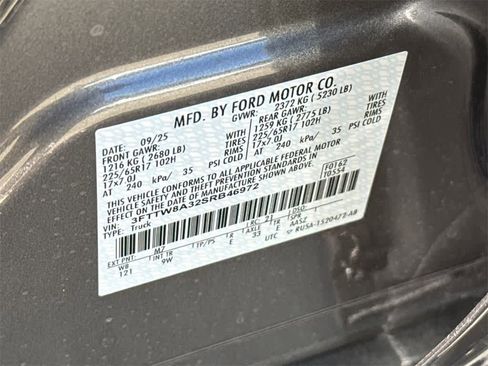 New 2025 Ford Maverick XL image 28