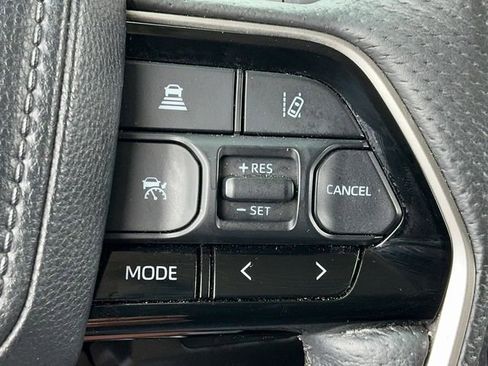 Used 2023 Toyota Sequoia Limited RWD image 28