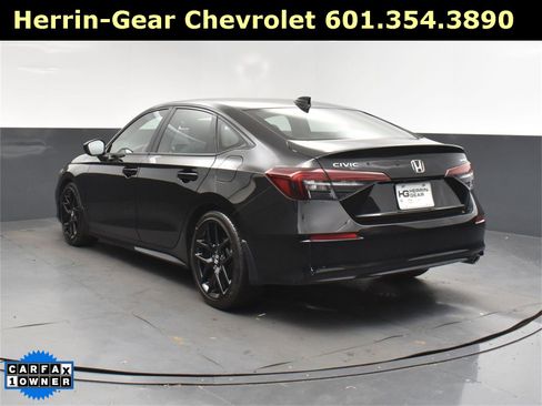 Used 2025 Honda Civic Sport image 5