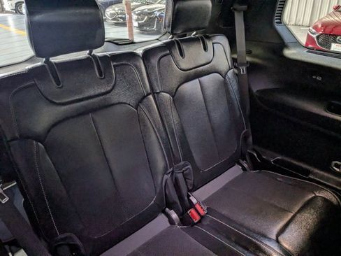 Used 2024 Jeep Grand Cherokee L Limited w/ Luxury Tech Group II image 29